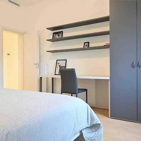 Apartamento -Free Parking & Wifi- 10 Minuti Dal Centro Padua Exterior foto